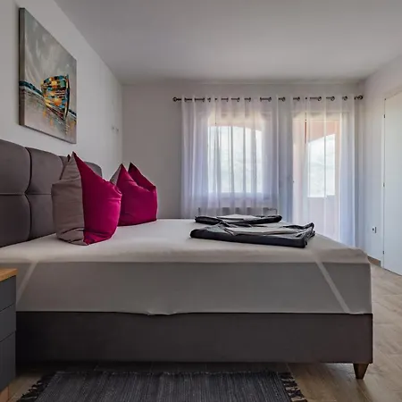 Kameni Put Apartmán *