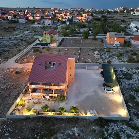 Kameni Put * Ražanac